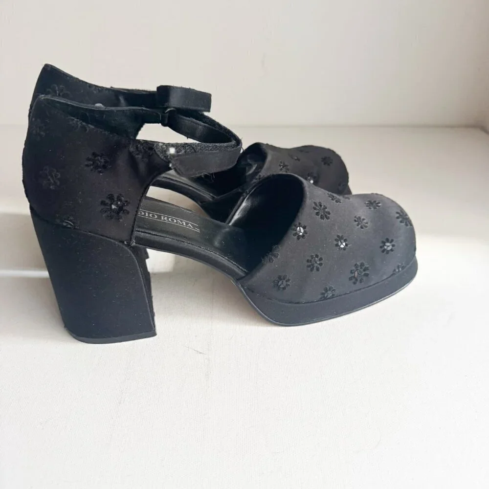 Vintage Y2K Studio Roma Black Satin Floral Chunky Heels 11